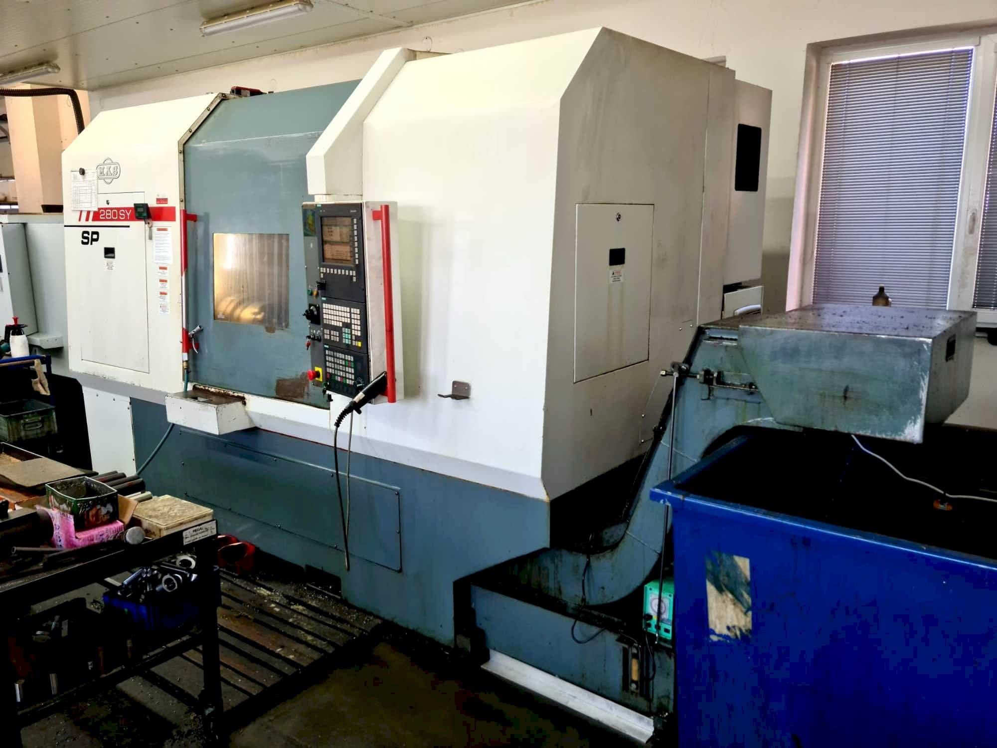 Frontansicht der KOVOSVIT MAS SP 280 SY  Maschine