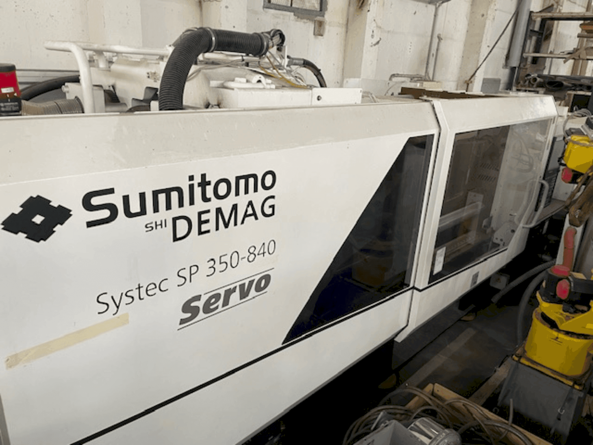 Frontansicht der SUMITOMO SHI DEMAG Systec SP 350/720-840 Maschine