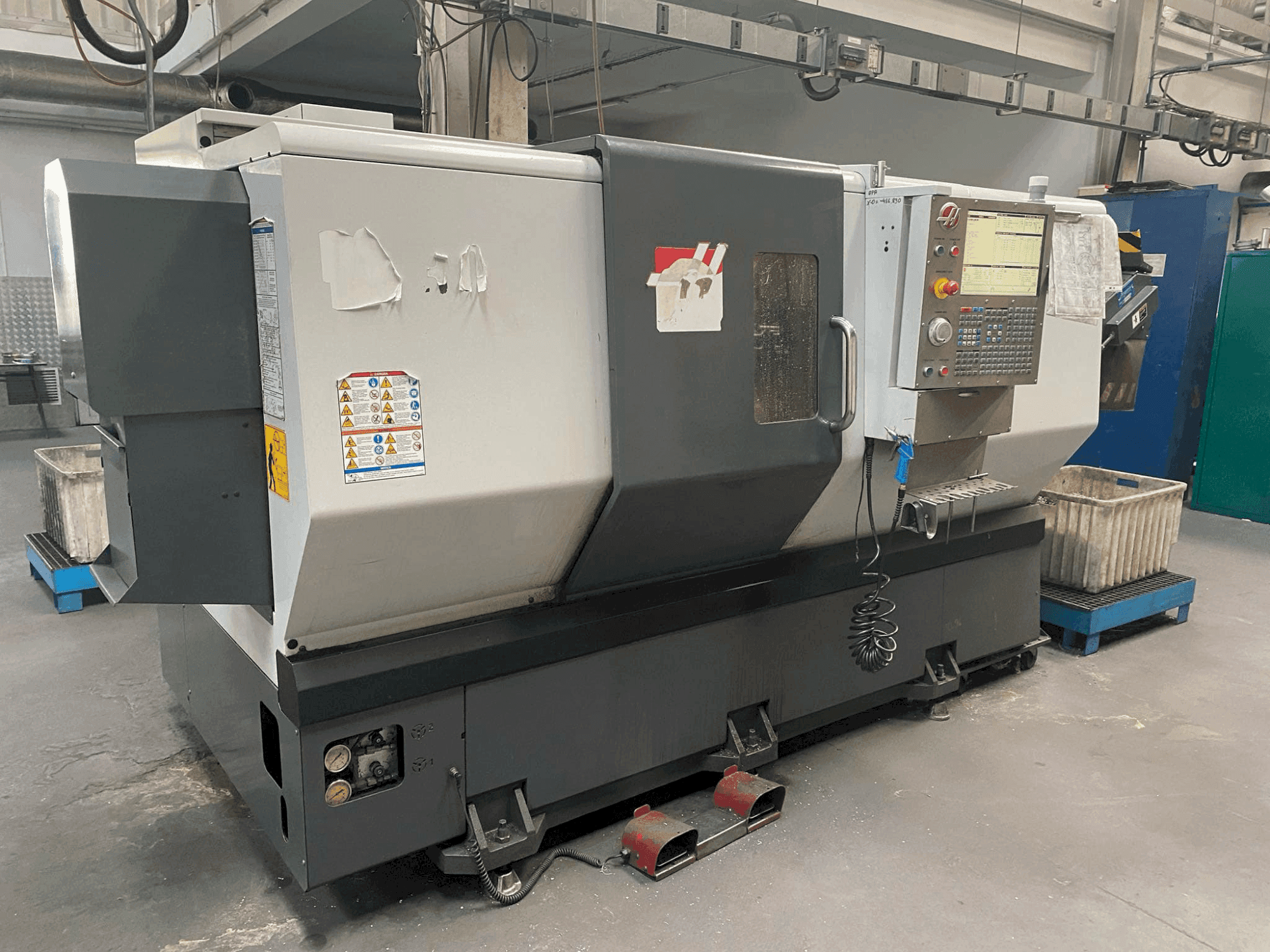 Frontansicht der HAAS DS-30  Maschine