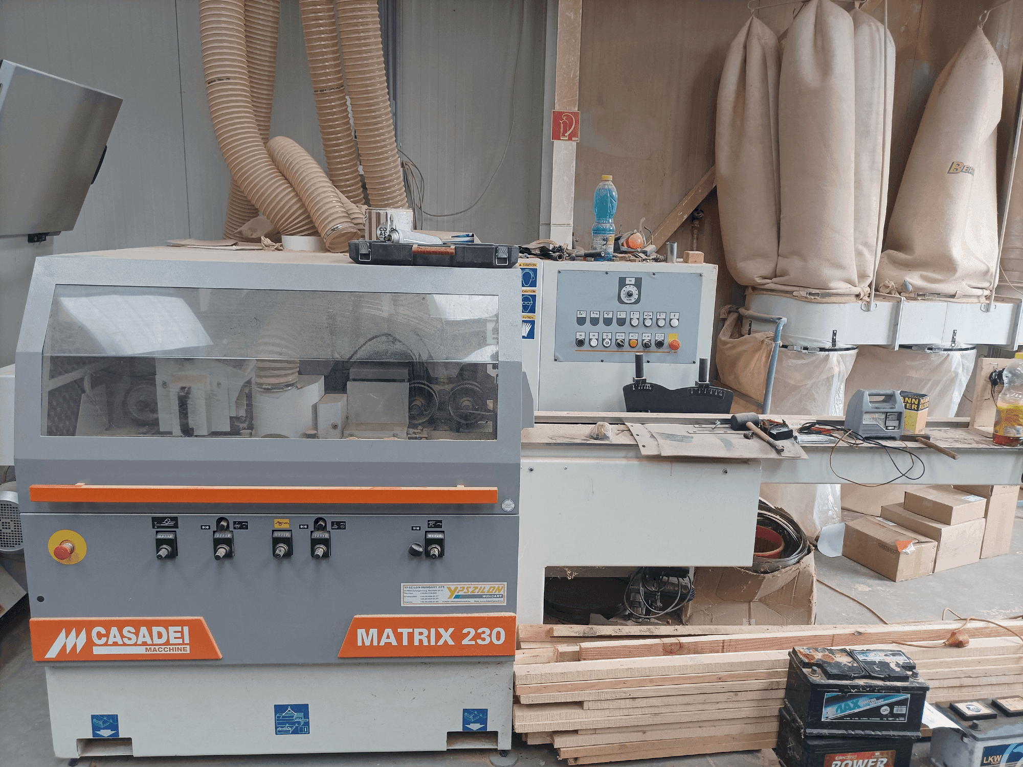 Frontansicht der CASADEI MATRIX 230 (2018)  Maschine