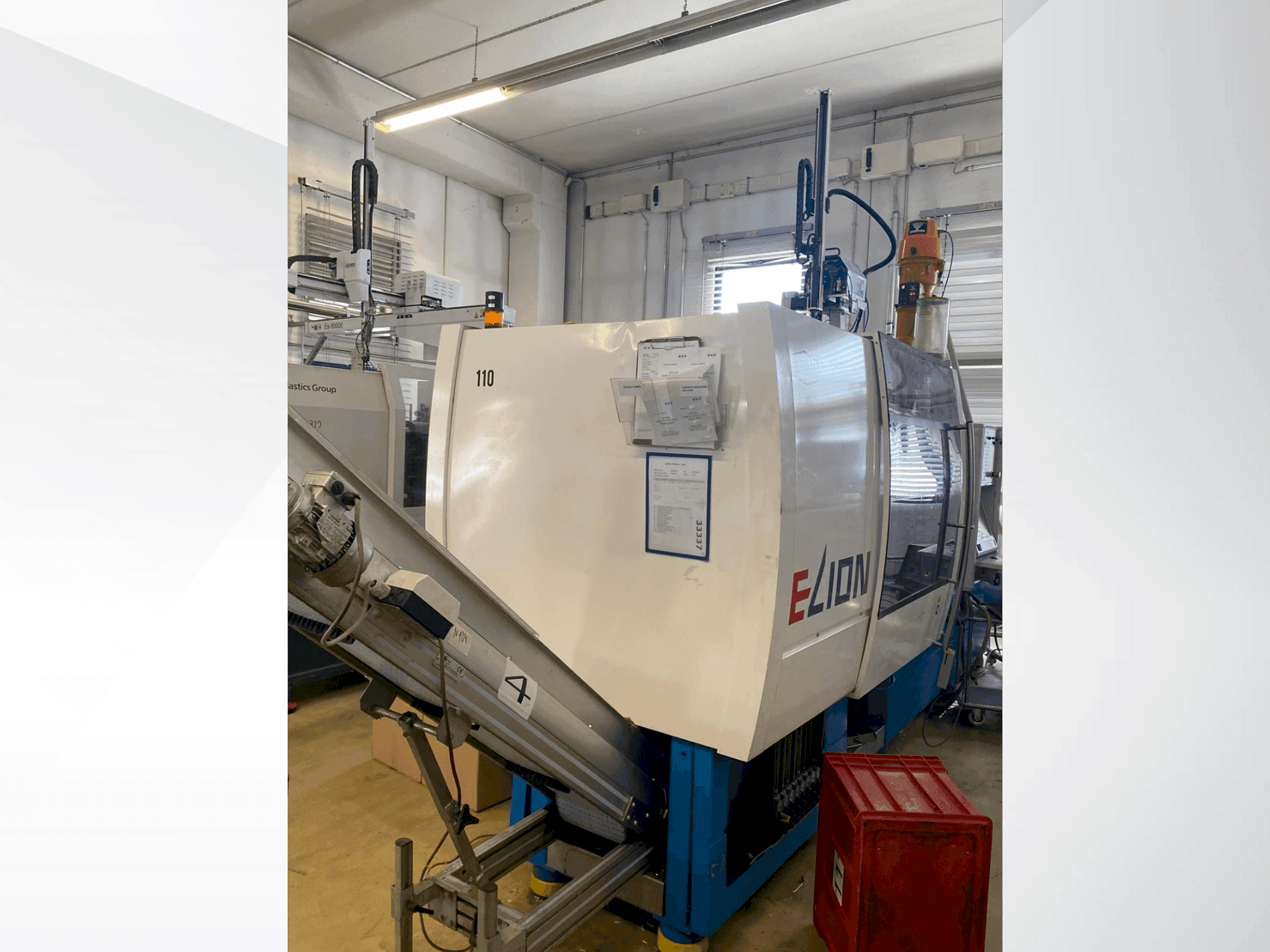 Frontansicht der Netstal ELION 800-270F  Maschine