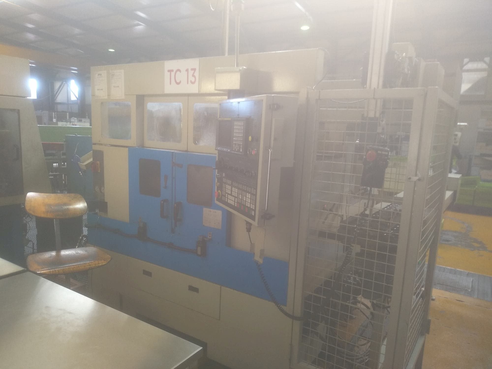 Frontansicht der Muratec MW12 Maschine