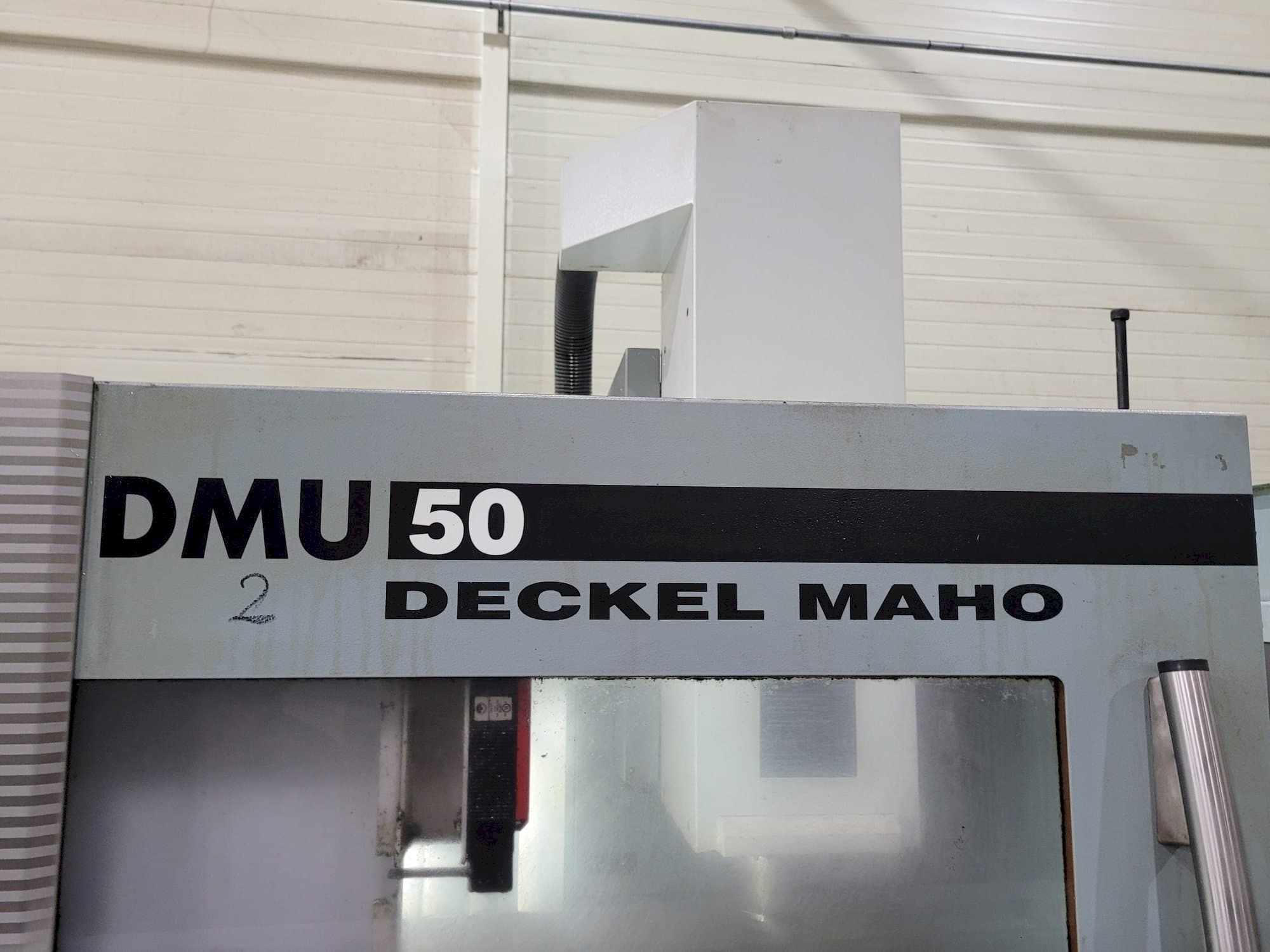 Frontansicht der DECKEL MAHO DMU 50 Maschine