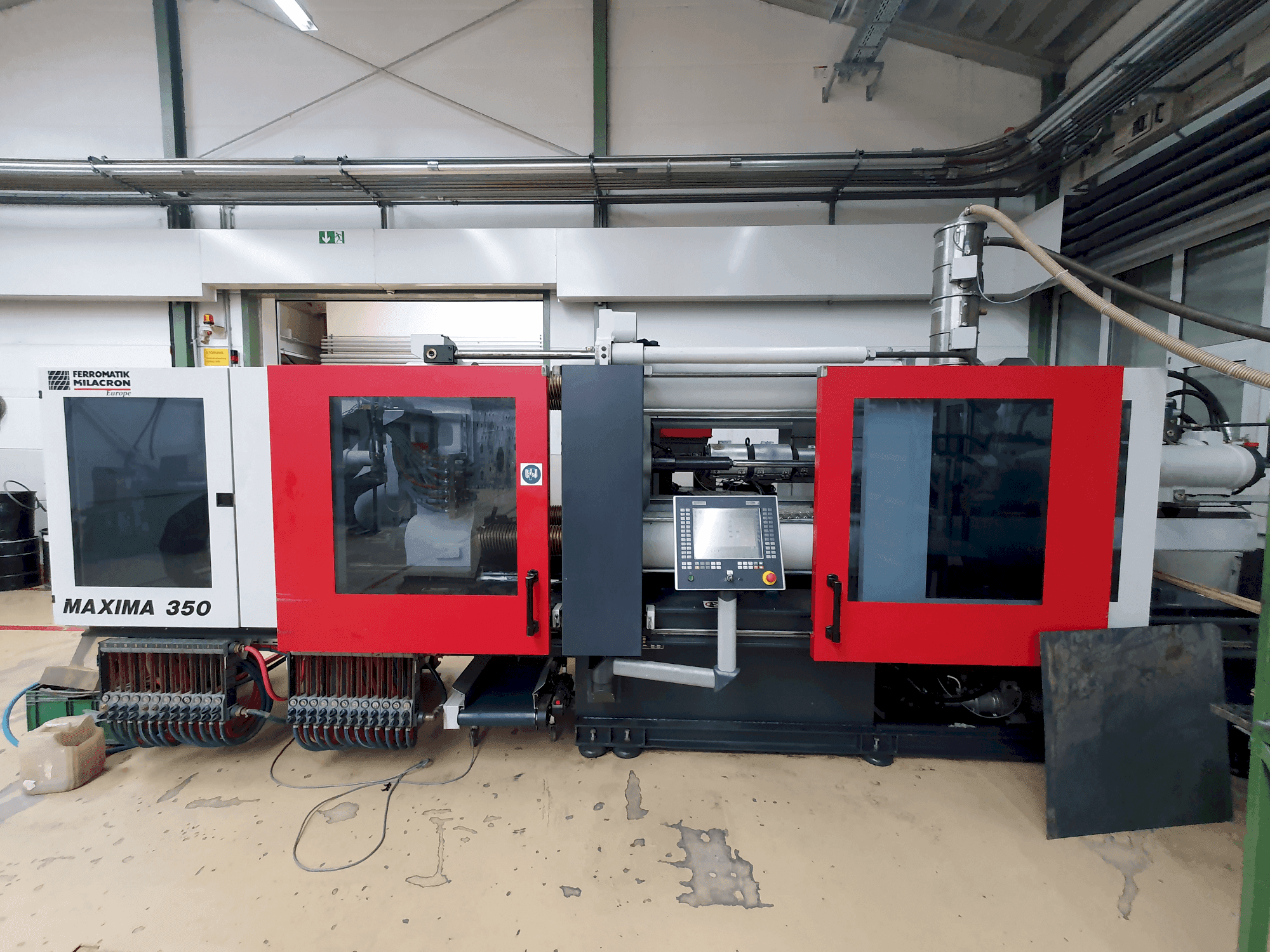 Frontansicht der FERROMATIK Maxima 350-2290 Maschine