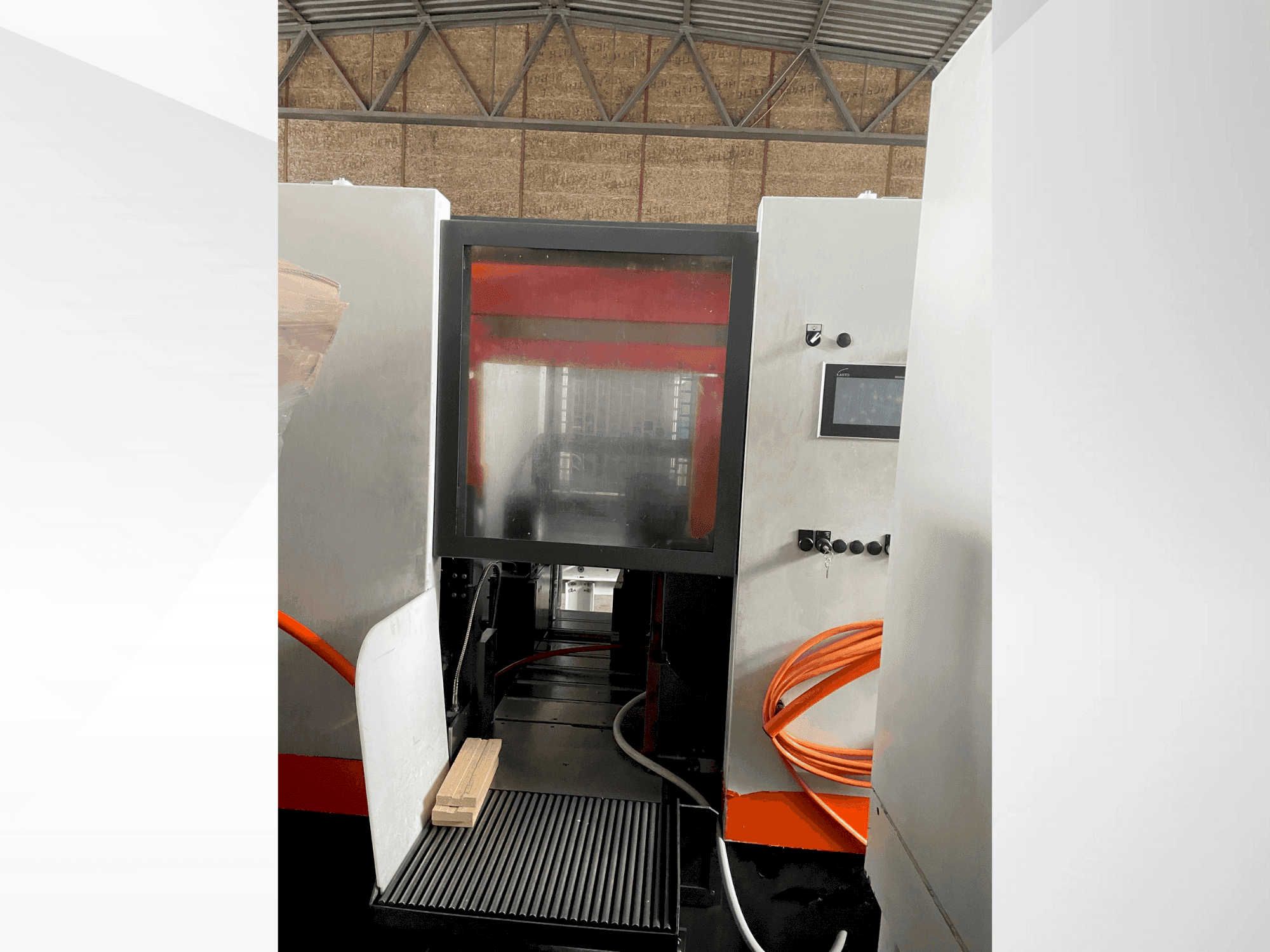 Frontansicht der KASTO WIN A4.6  Maschine