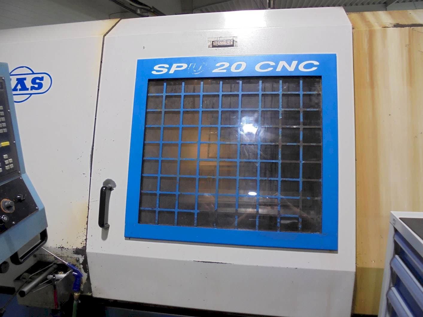 Frontansicht der KOVOSVIT MAS SPU 20 CNC  Maschine