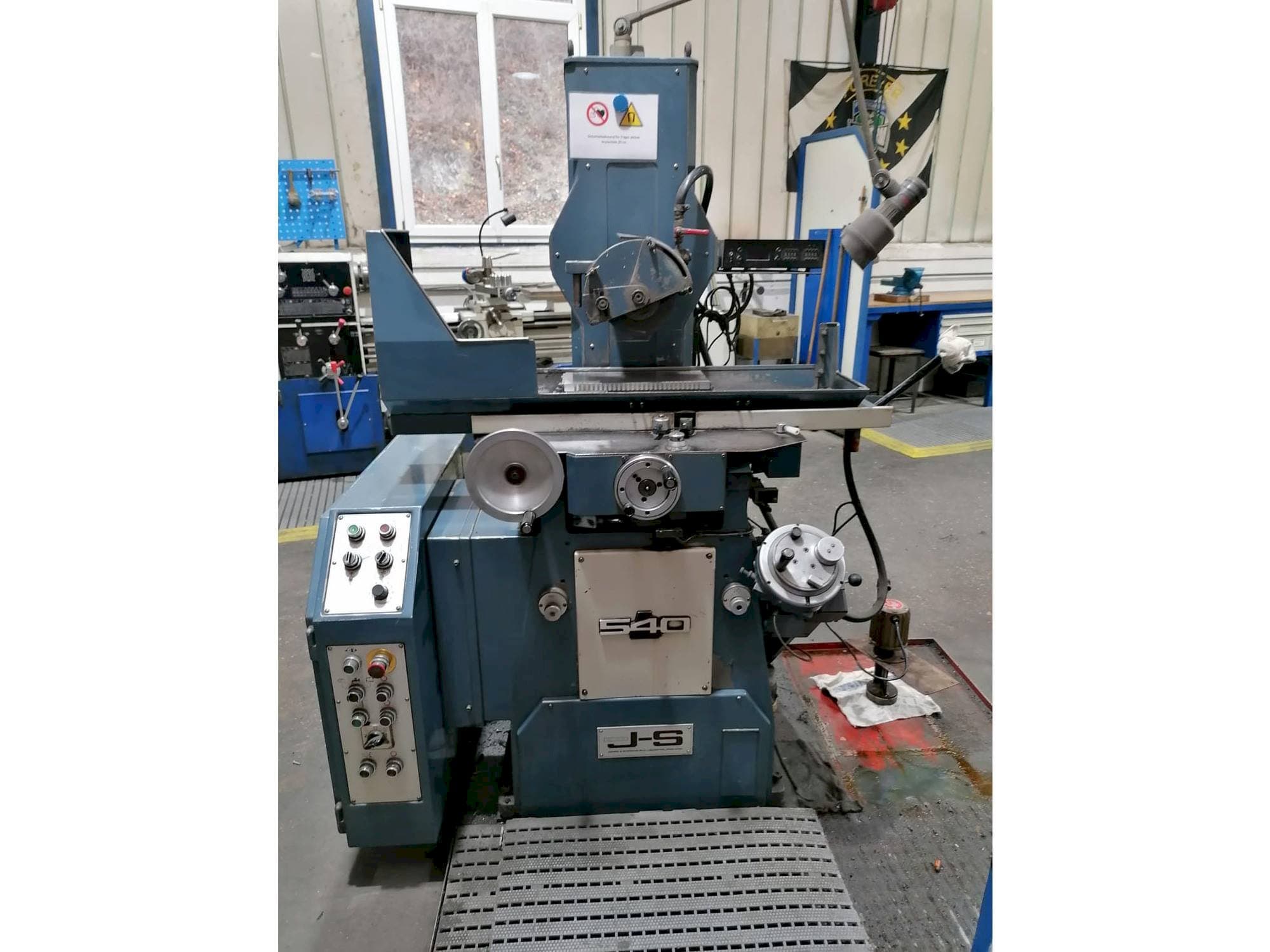 Frontansicht der Jones & Shipman 540  Maschine