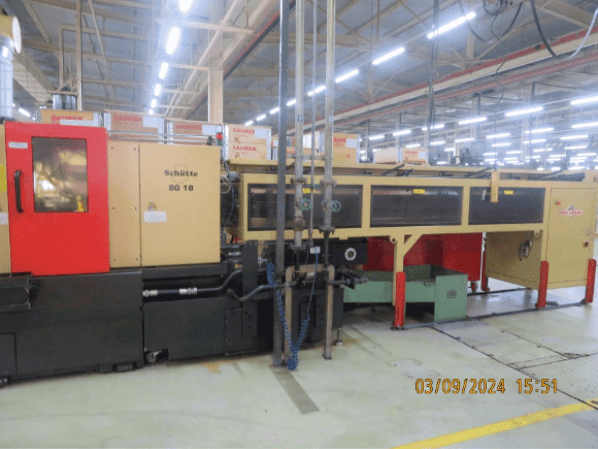 Frontansicht der Schütte  SG18  Maschine