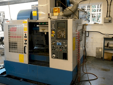 Frontansicht der Matsuura MC 600 VF Maschine