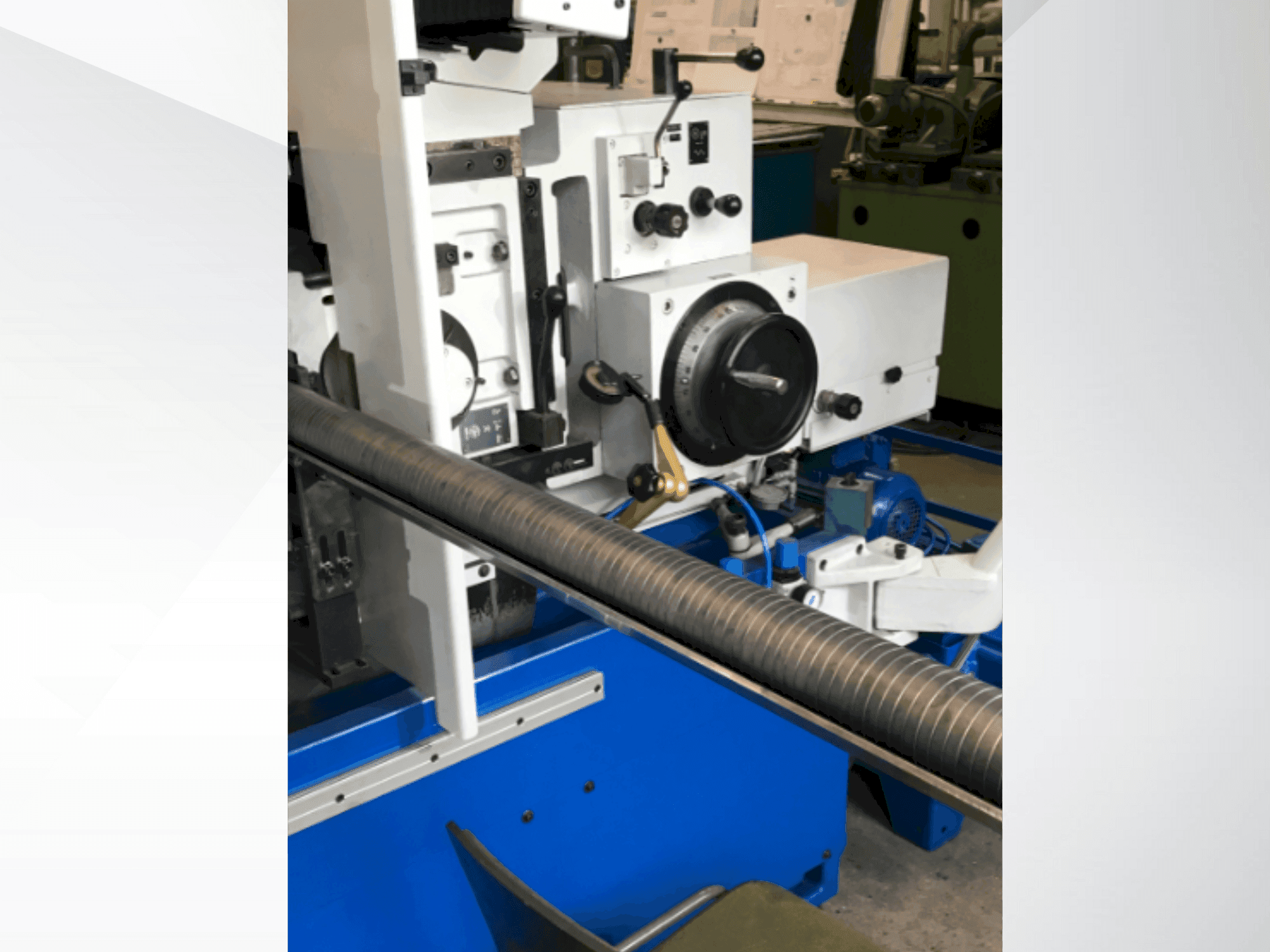 Ausschnitt der Schaudt Mikrosa SASL 125 Maschine