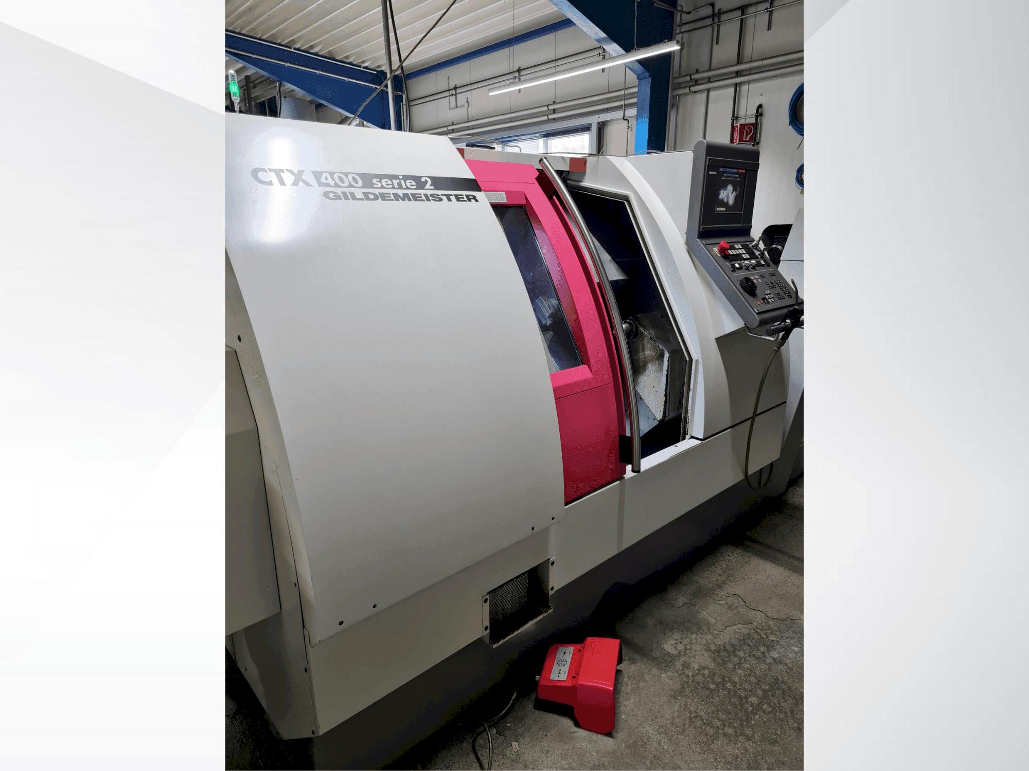 Frontansicht der Gildemeister CTX 400 S2  Maschine