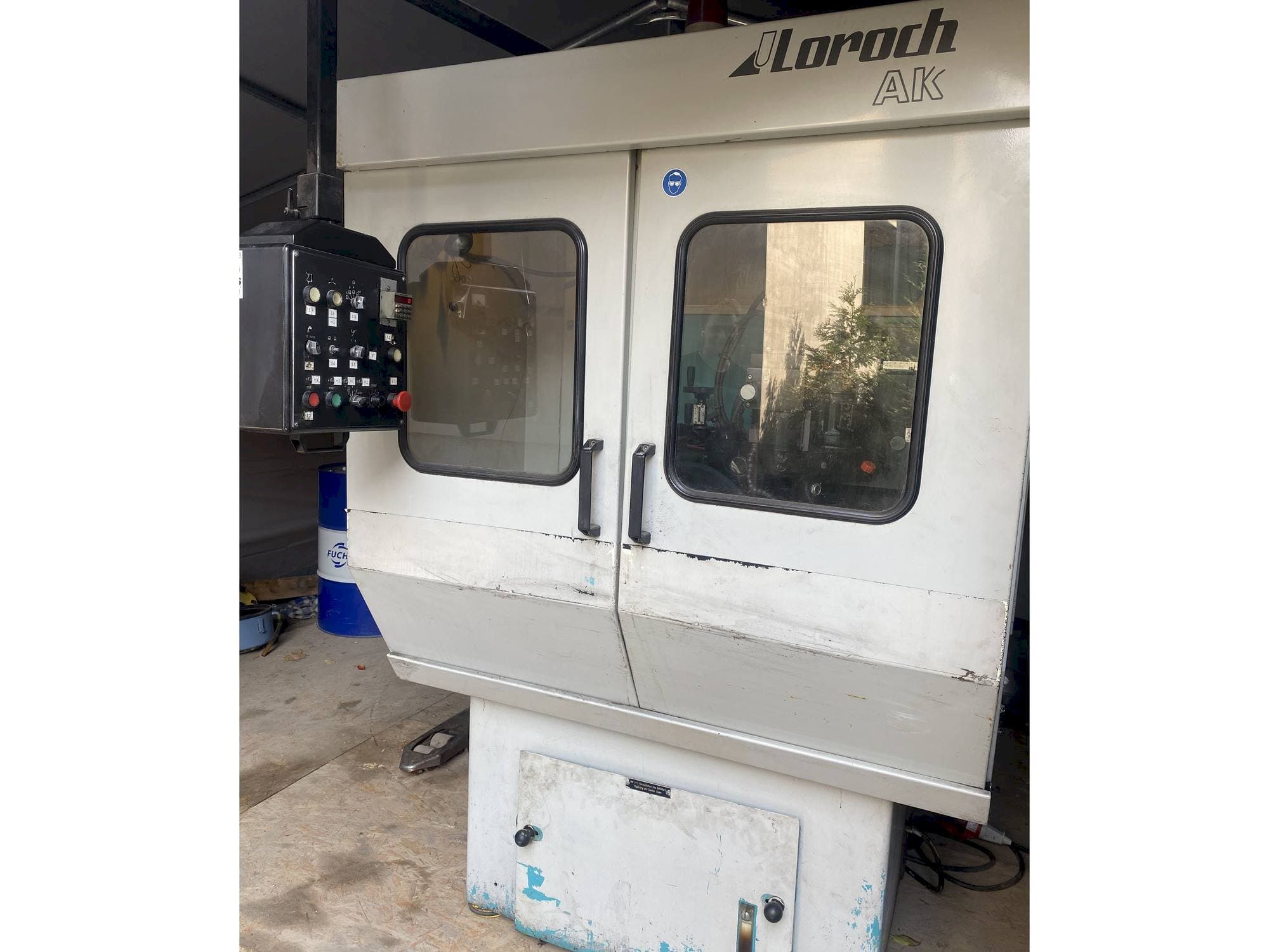 Frontansicht der Loroch AK Maschine