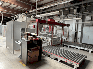 Frontansicht der BIESSE TECHNO KERNELL Maschine