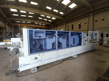 Frontansicht der HOMAG KAL 210 AMBITION 2264 Maschine