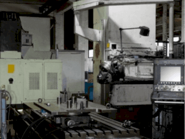 Frontansicht der Huron X 61 38 (1991) Maschine