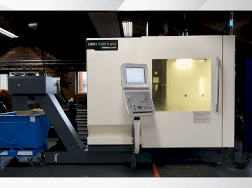 Frontansicht der DMG MORI DMC 1035V Maschine