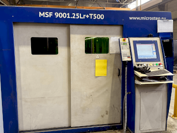 Frontansicht der MicroStep MSF 9001.25Lr+T500 (2015)  Maschine