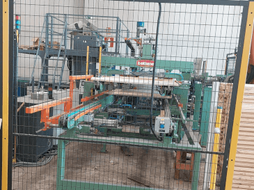 Frontansicht der MAQUINARIA LDM VPS 2103 Maschine