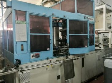 Linke Ansicht der NISSEI ASB PF4-1BH Maschine