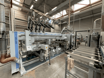 Frontansicht der Weeke profiLine BST 500/D Maschine