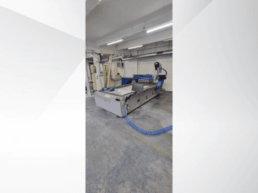 Frontansicht der MECANUMERIC Mecapro 3015 Maschine
