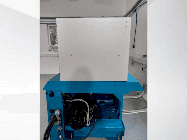 Frontansicht der BOY 50 E Maschine