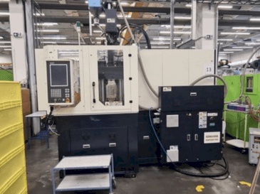 Frontansicht der WOOJIN VHA120RS Maschine