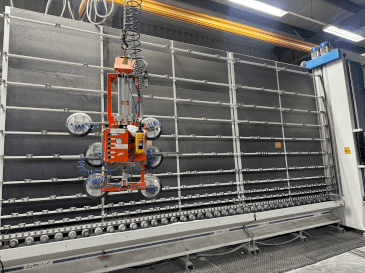 Frontansicht der Bystronic GSRA 1100 SH 000 (2014) Maschine