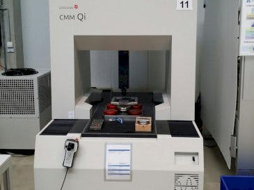 Frontansicht der EROWA CMM Qi  Maschine