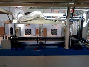 Frontansicht der YANCED YS600 Maschine