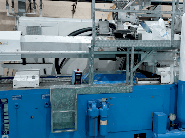 Frontansicht der Netstal S 6000-5500E Maschine