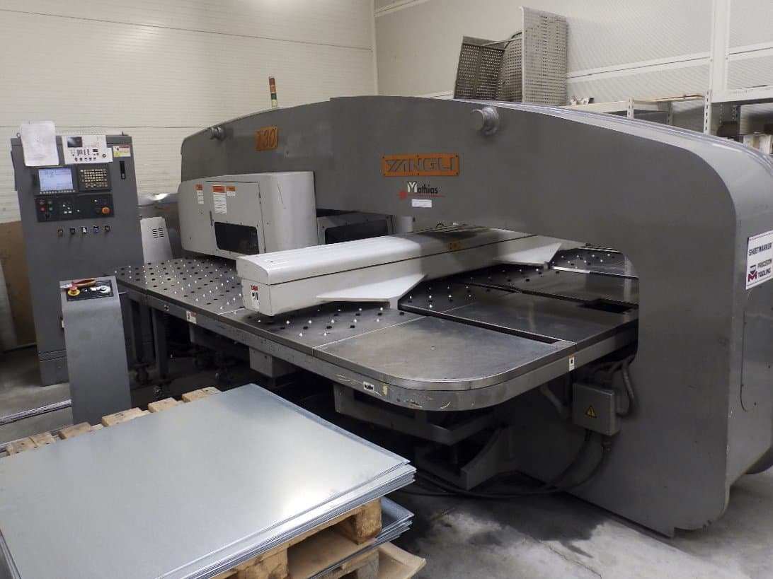 Linke Ansicht der Yangli T30 Maschine