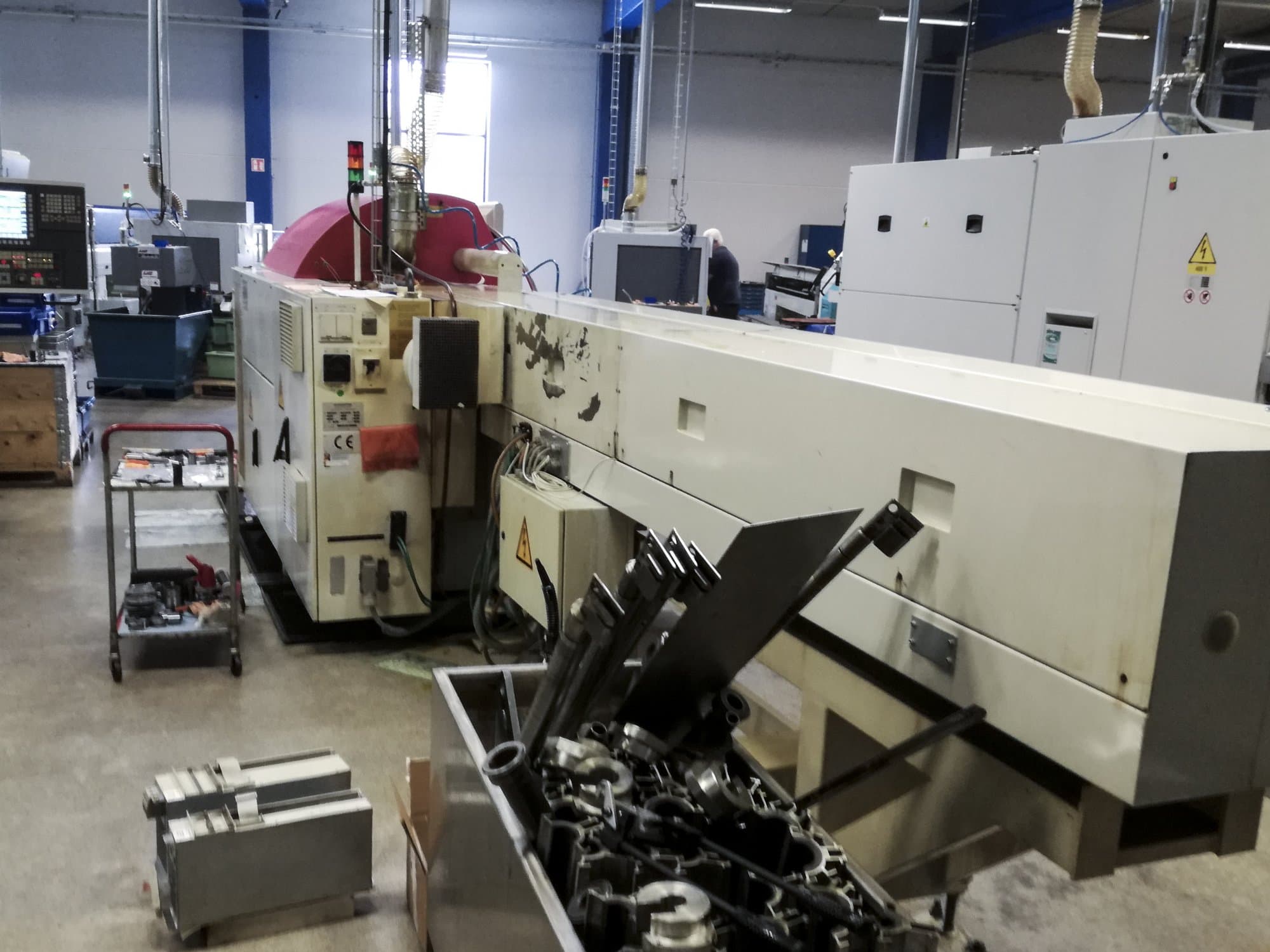 Rechte Ansicht der Gildemeister MF Sprint 65 Maschine