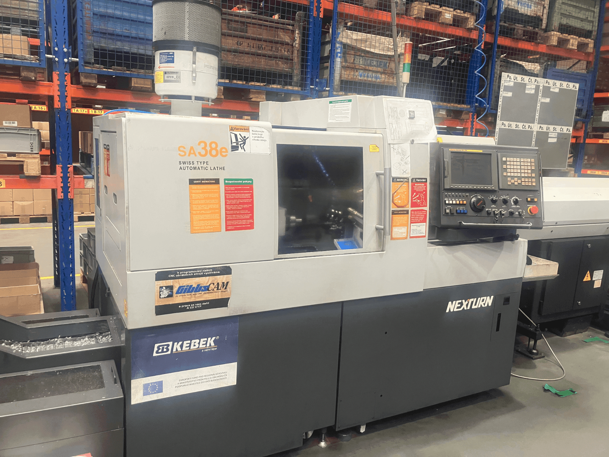 Frontansicht der Nexturn SA-38e Maschine