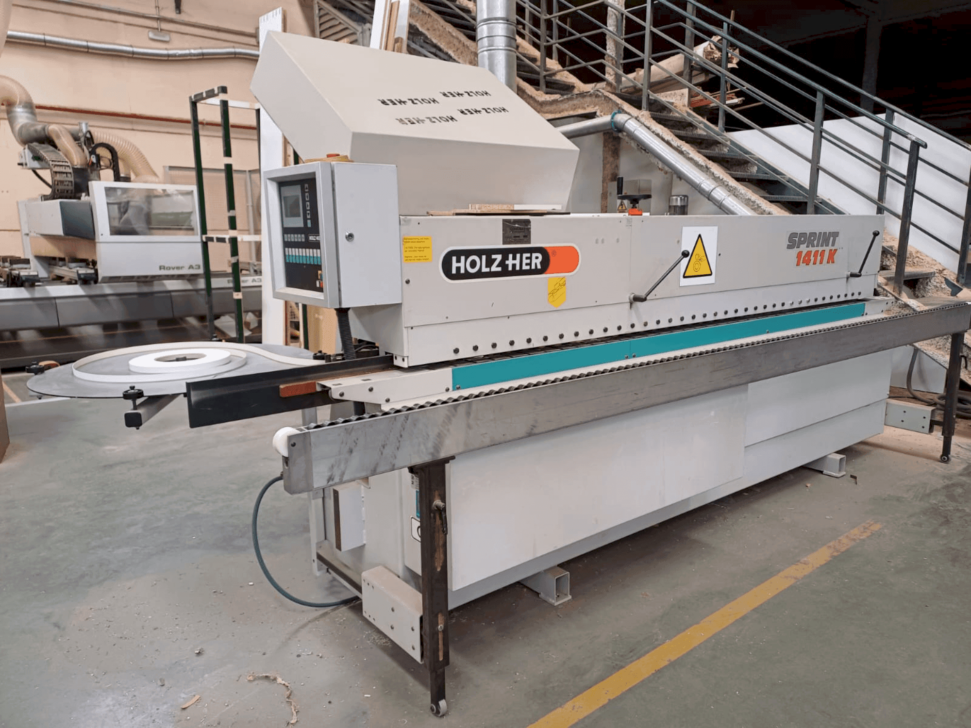 Frontansicht der HOLZHER SPRINT 1411K Maschine