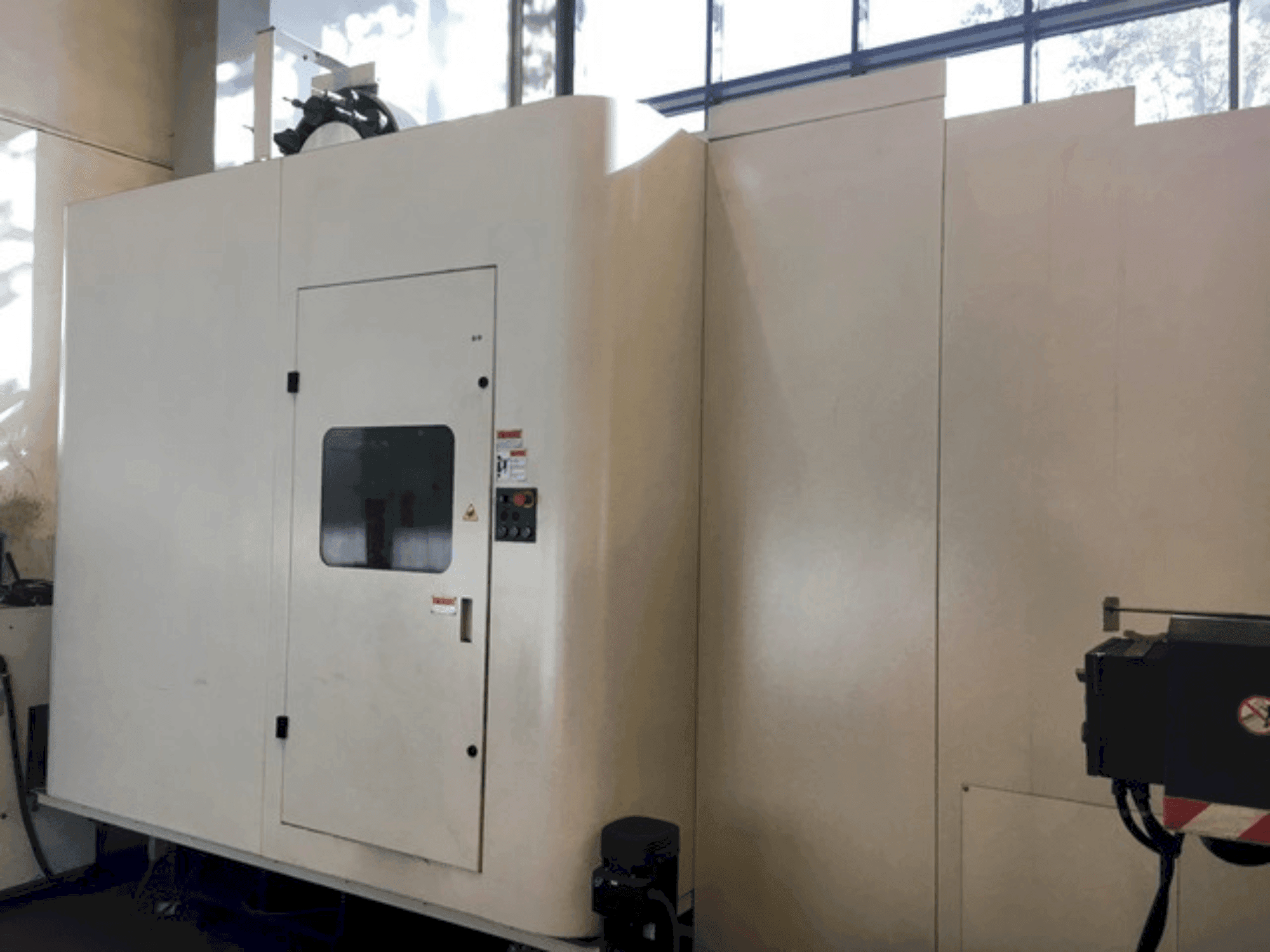 Frontansicht der SPINNER H630 Maschine