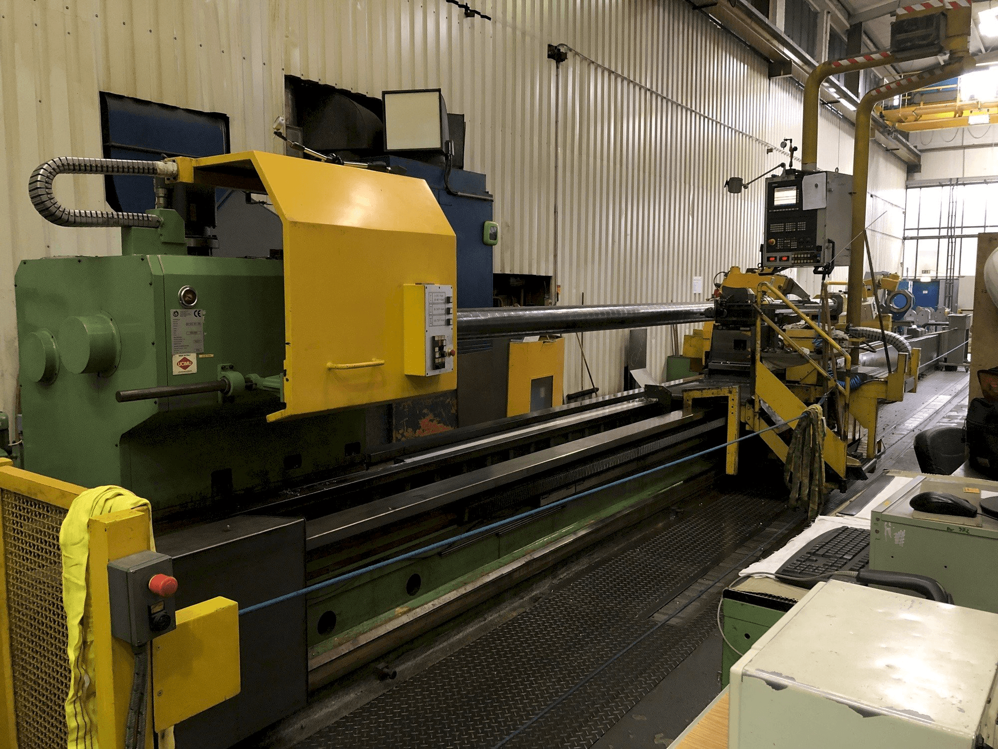 Front view of Tacchi Giacomo HD3 SERIE 105 L CNC machine