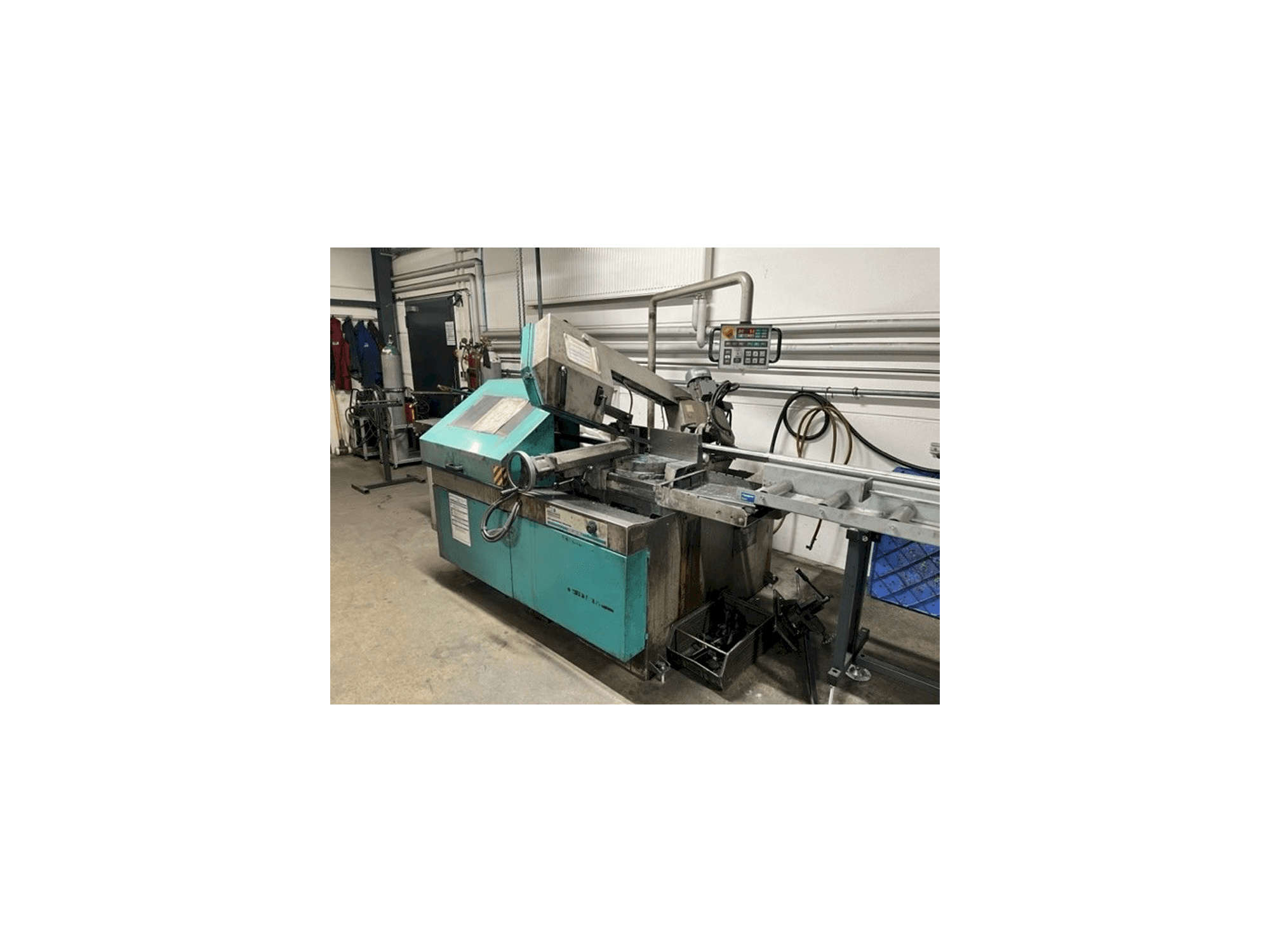 Frontansicht der BERG & SCHMID GBS 280 VA-i Maschine