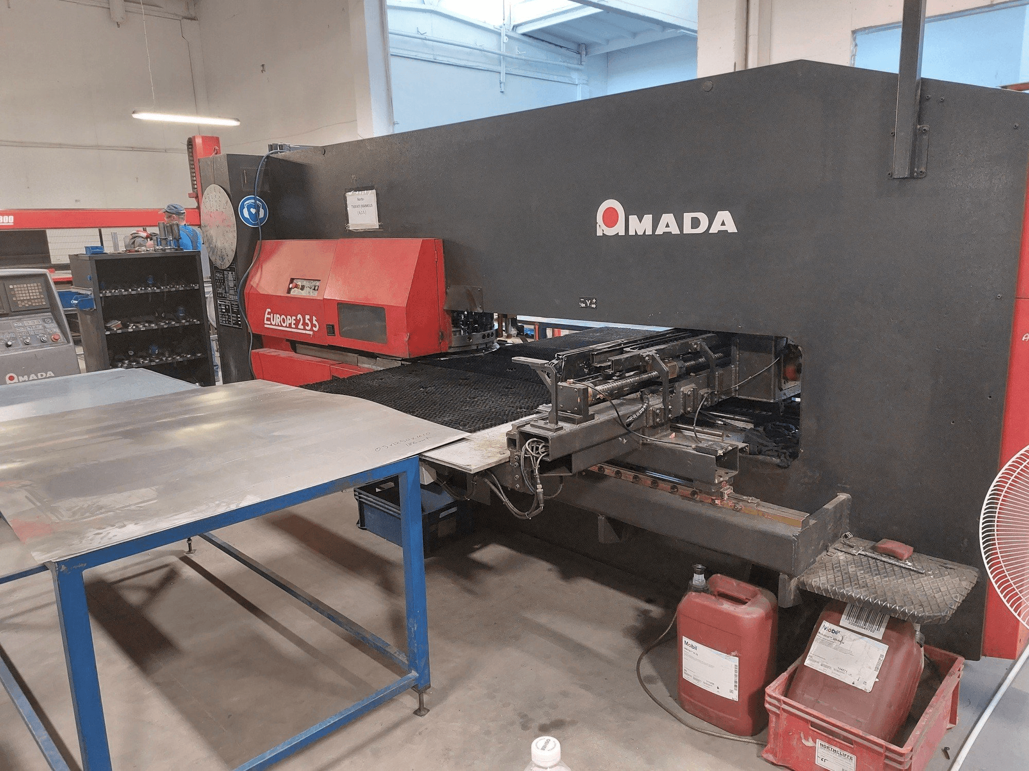 Front view of AMADA Europe 255 machine