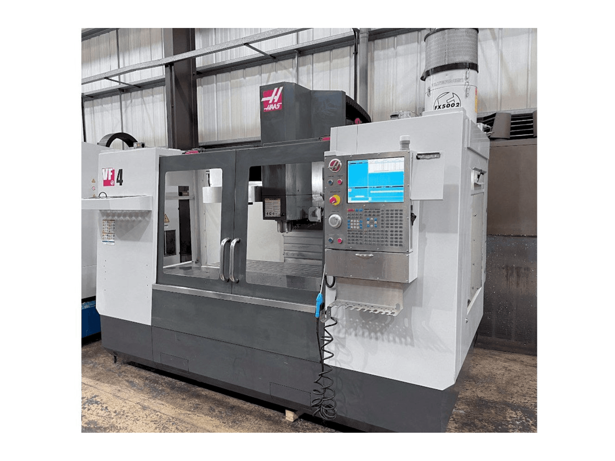 Frontansicht der HAAS VF-4 Maschine