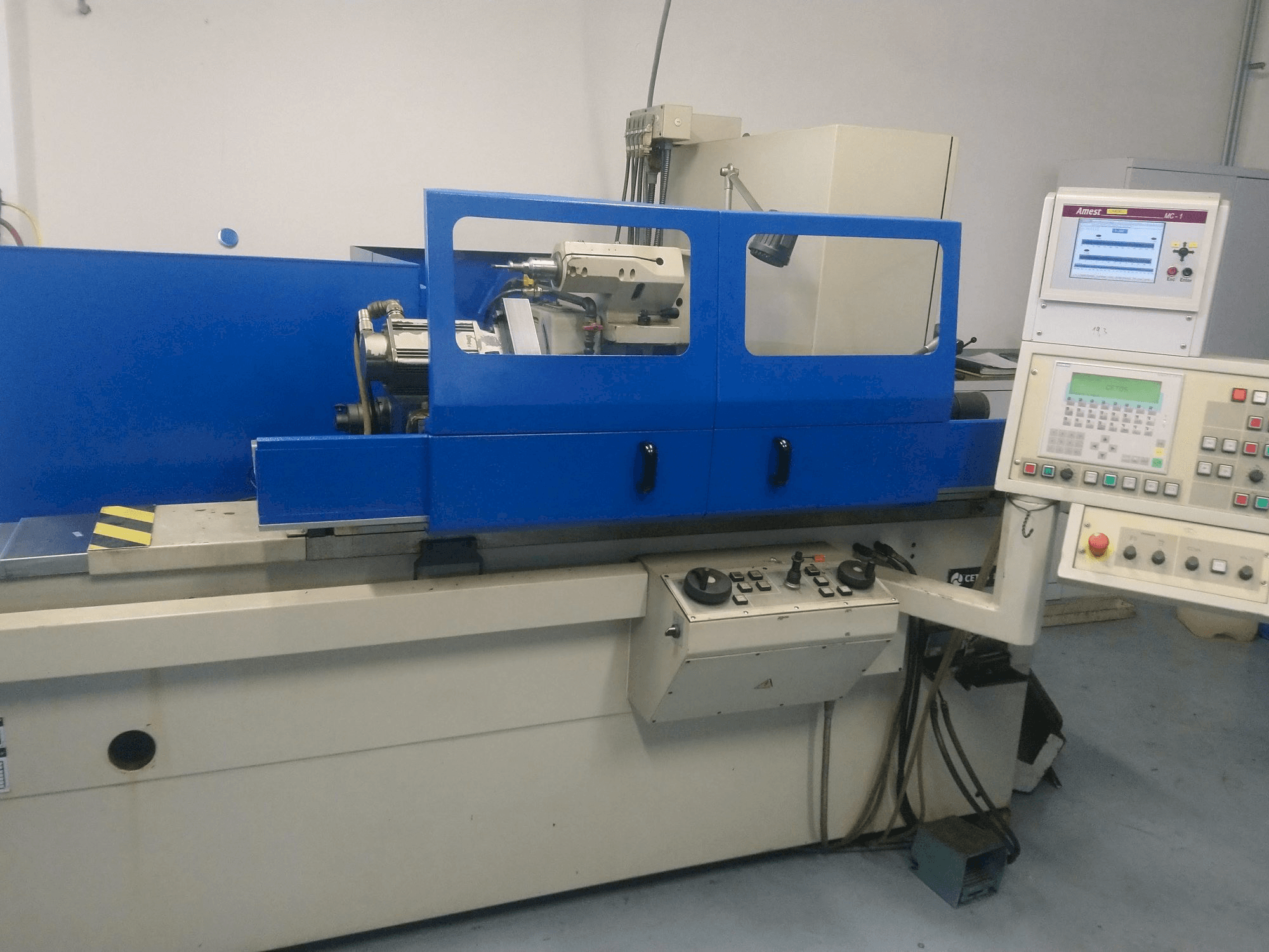 Front view of Cetos BUA 25A/750 machine