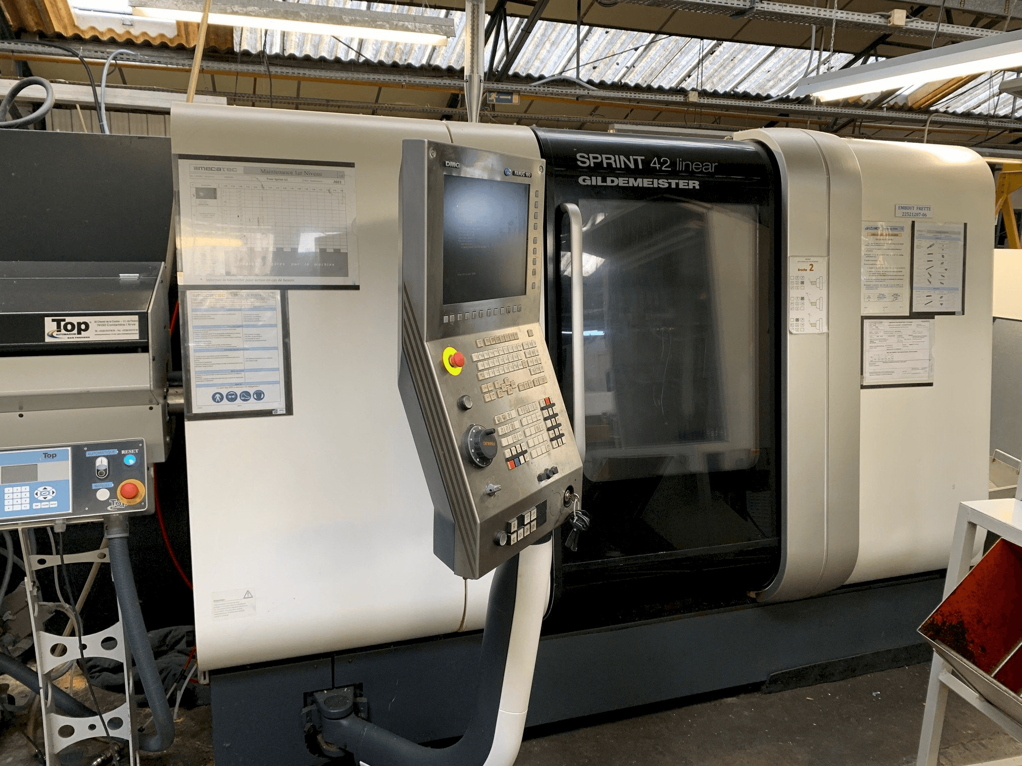 Front view of DMG SPRINT 42 linear machine