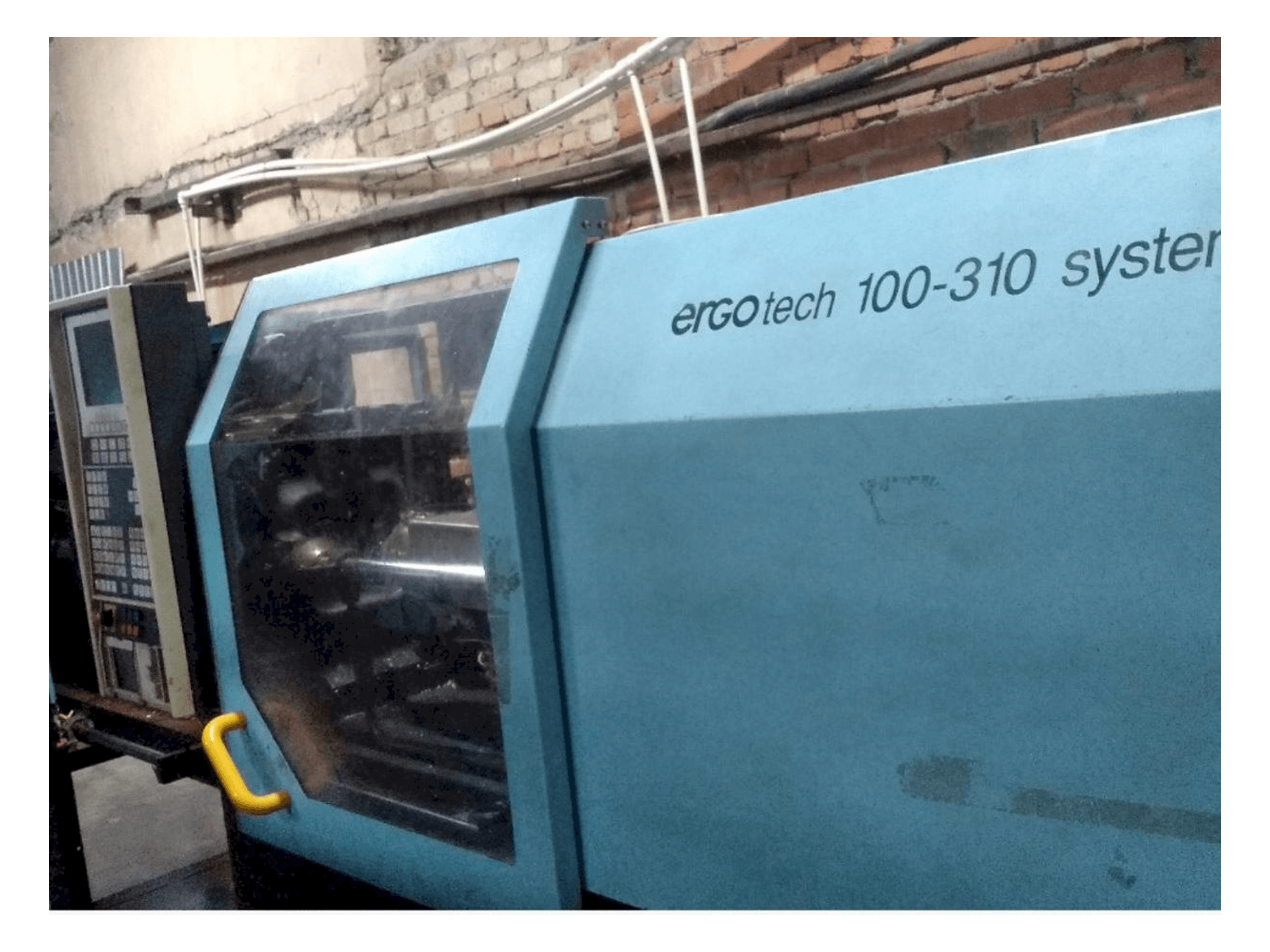 Frontansicht der DEMAG ERGOtech system 100-310 Maschine