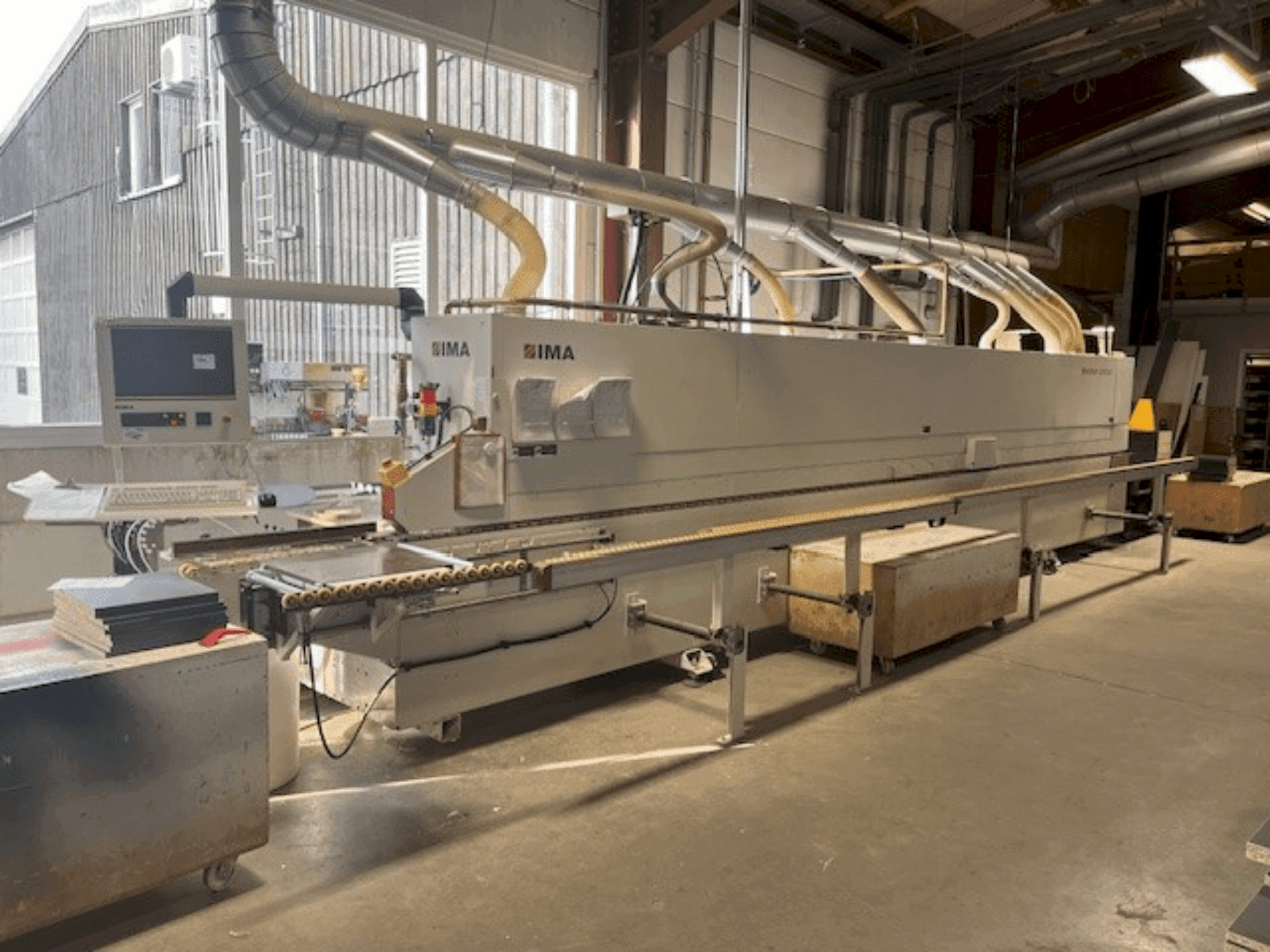 Frontansicht der IMA Novimat/Contour/I/G80/700/R3+ Maschine