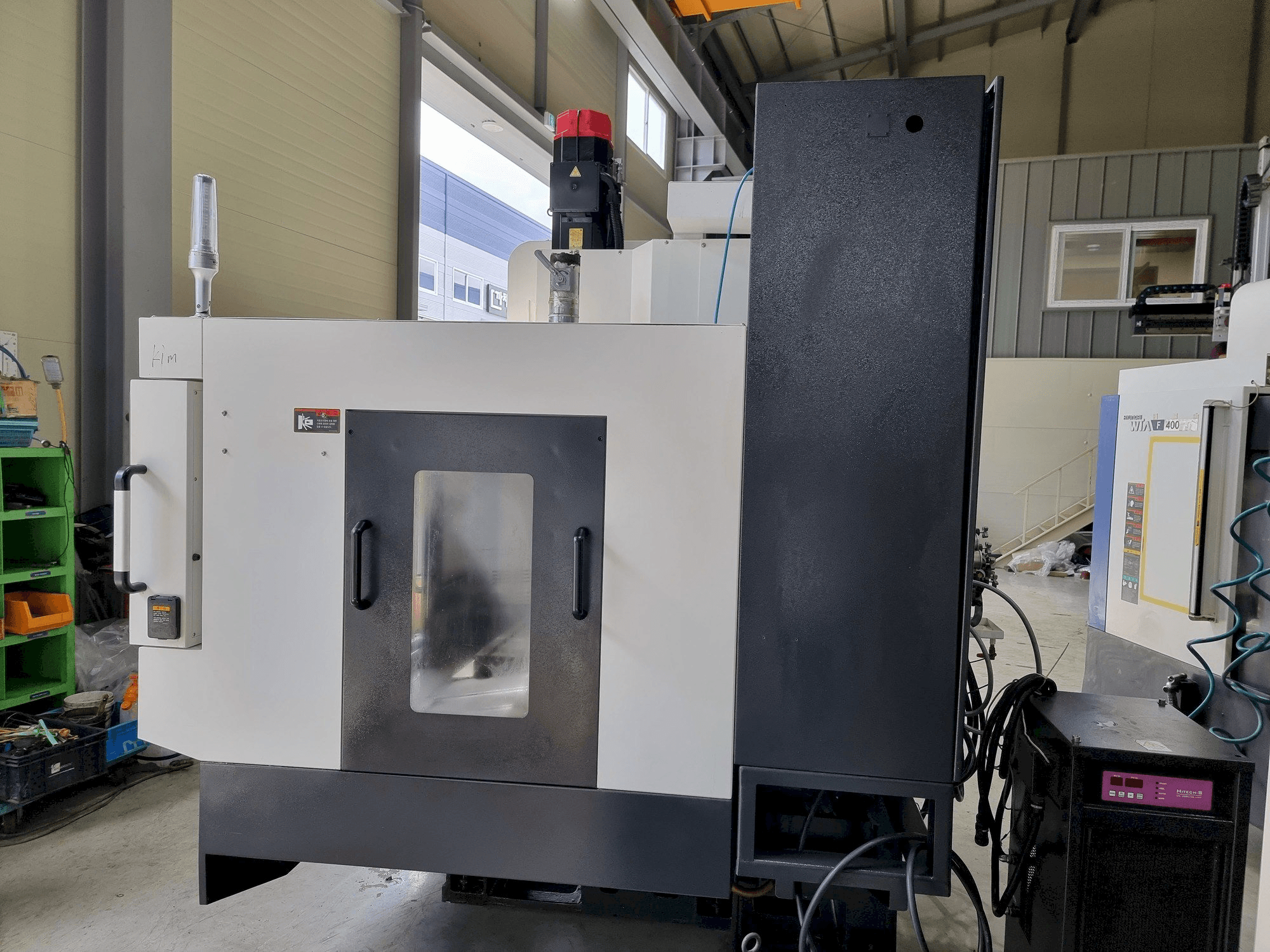 Front view of Hyundai Wia F400 machine