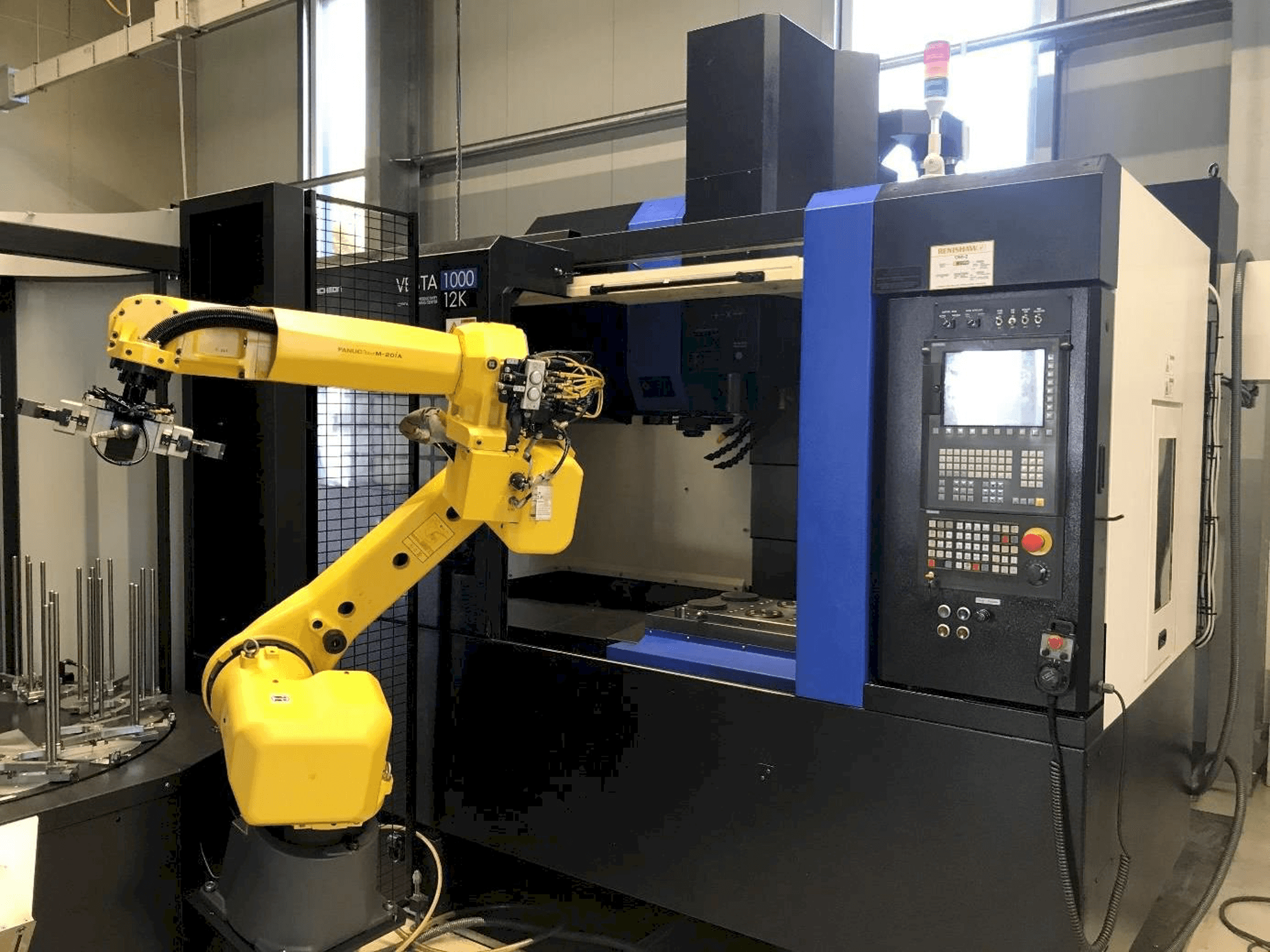 Front view of HALTER Automation Load Assistant S-180-20 machine