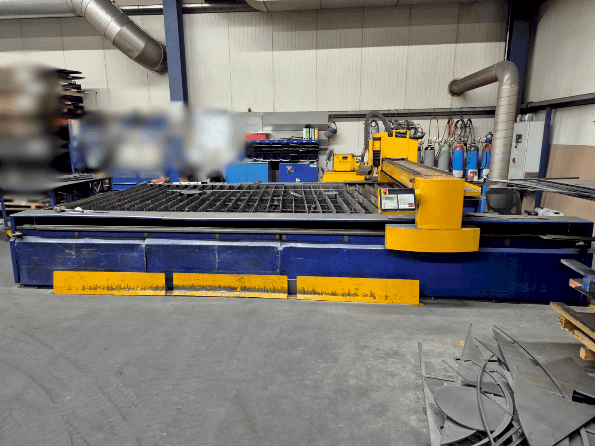 Frontansicht der MicroStep SPL-P 4501.25 Maschine