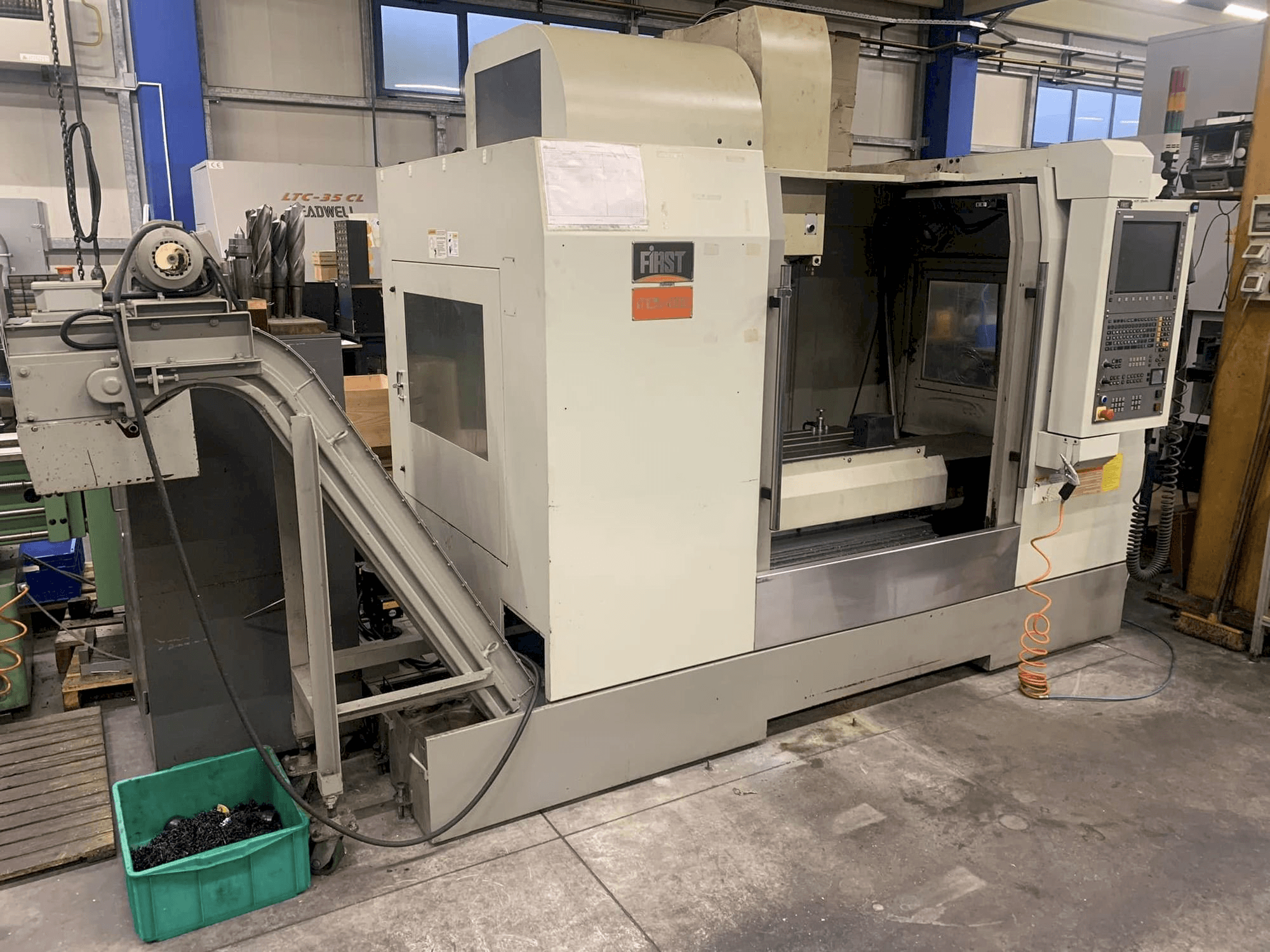 Front view of FIRST MCV 1000 machine