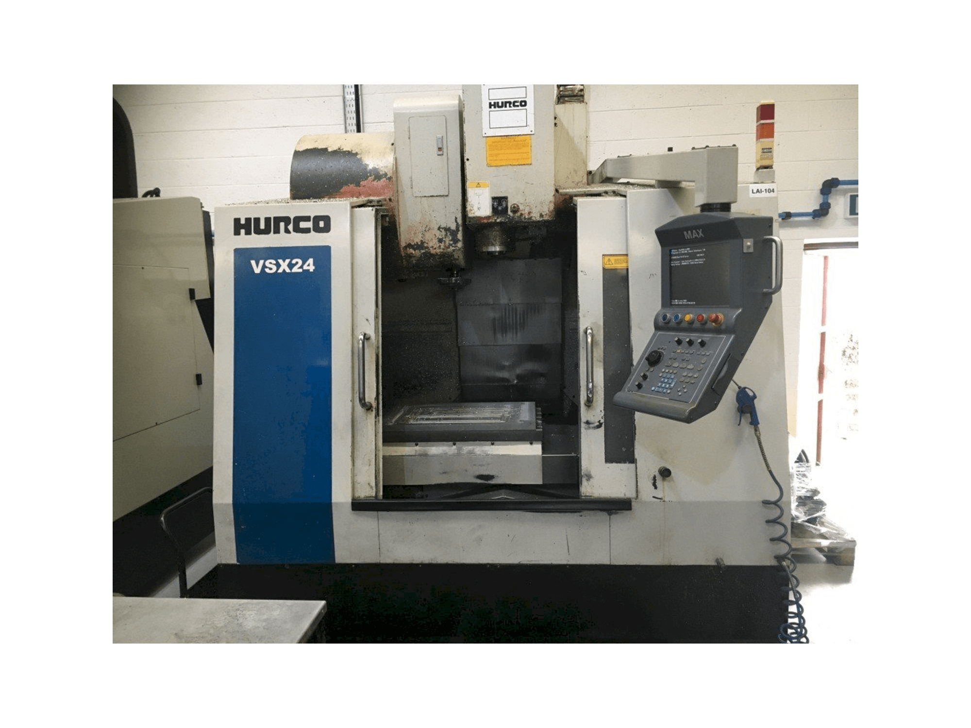 Frontansicht der Hurco VSX24 Maschine