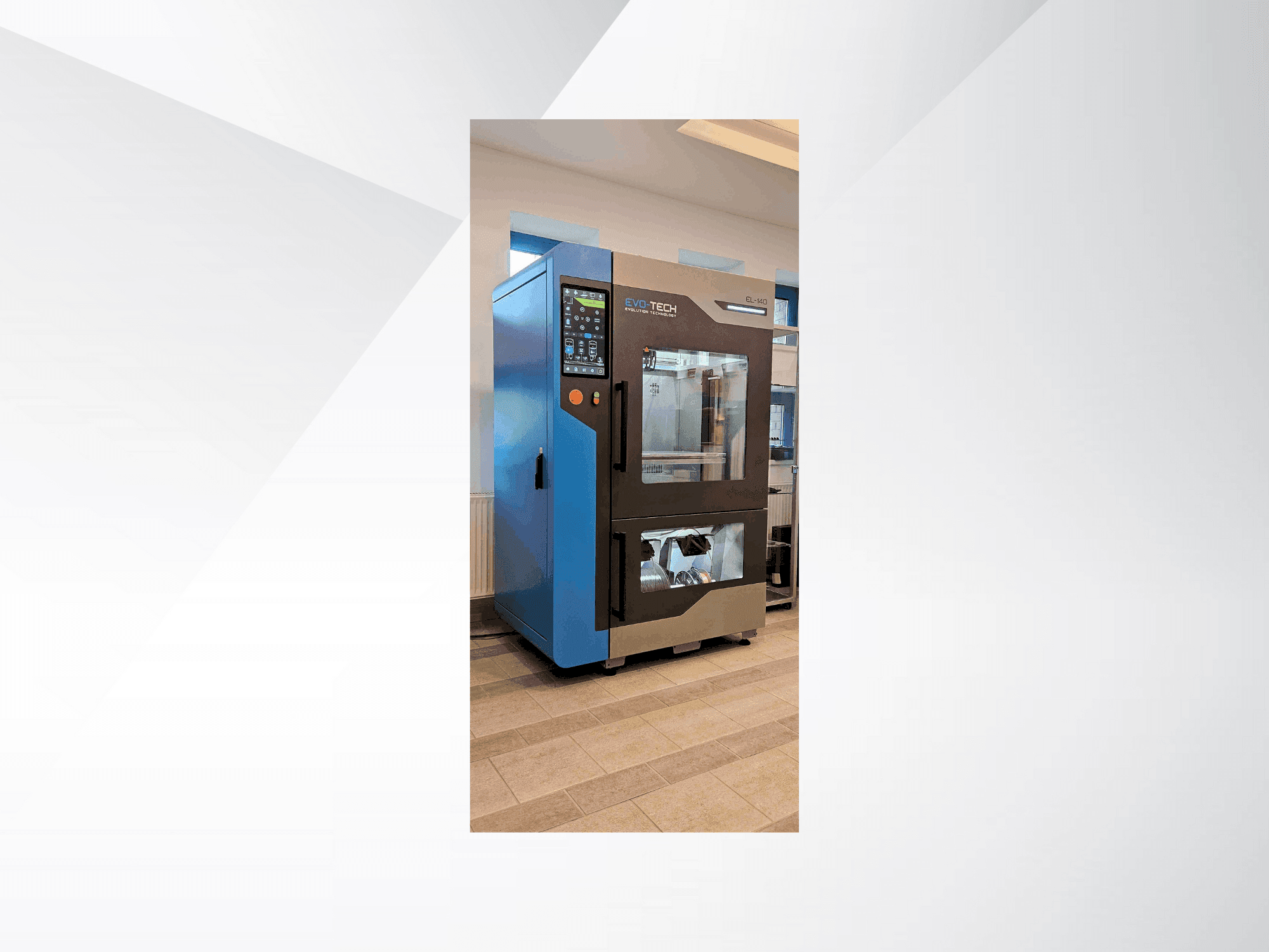 Frontansicht der EVO-tech EL-140 Maschine